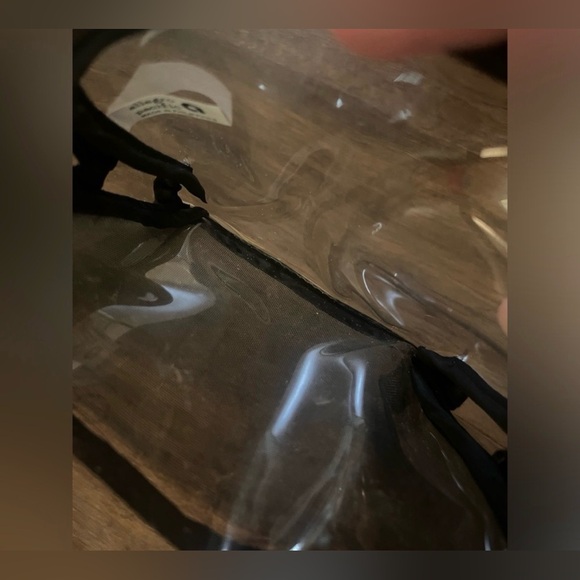 Makeup bag bundle - Picture 7 of 8